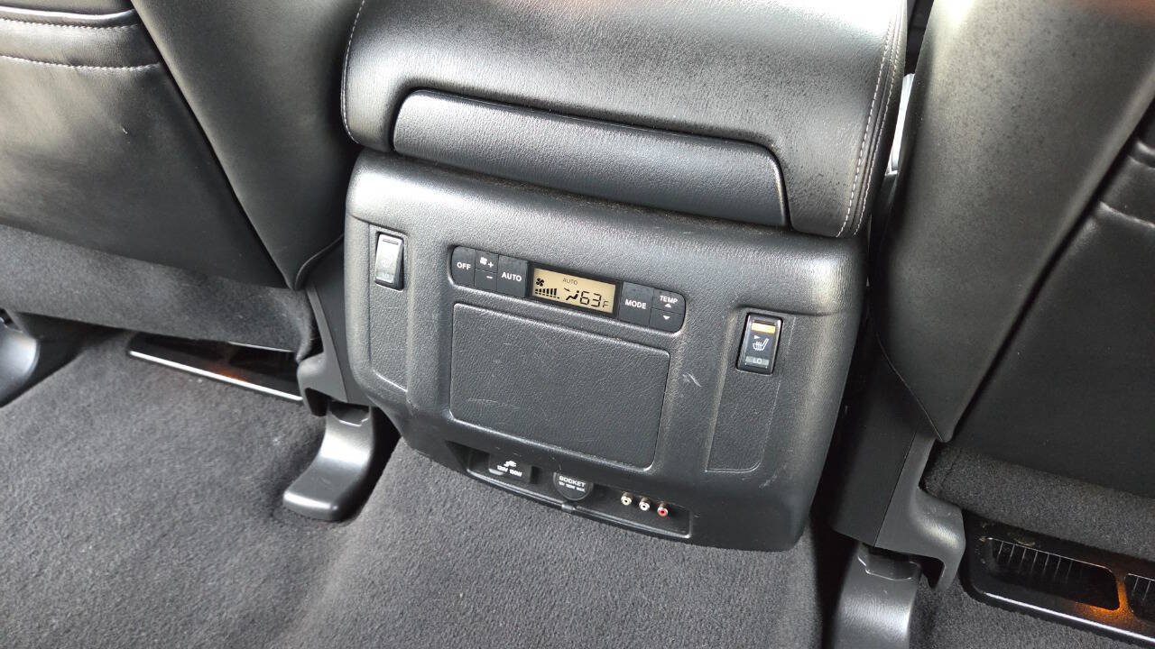 Used 2015 INFINITI QX80 4WD w/ Deluxe Technology Package image 44