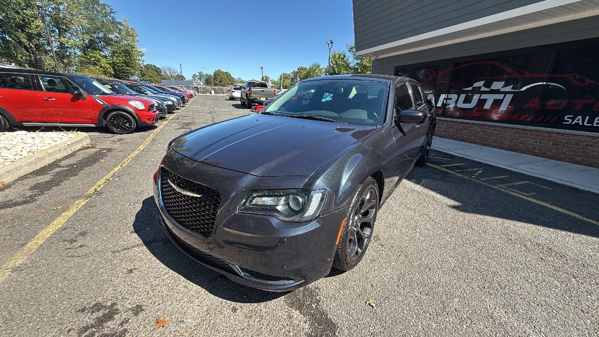 Used 2019 Chrysler 300 Touring w/ Sport Appearance Package RWD image 1