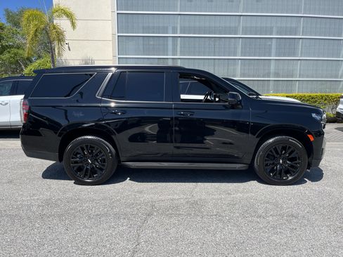 Used 2022 Chevrolet Tahoe LT w/ Luxury Package image 10