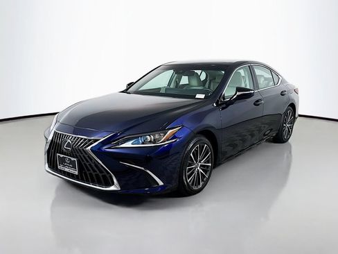 Used 2025 Lexus ES 350 w/ Premium Package FWD image 1