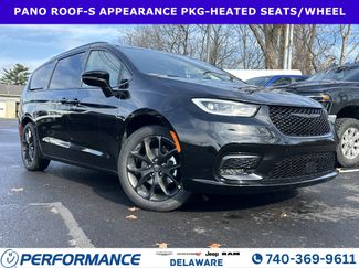 New 2026 Chrysler Pacifica Limited w/ S Appearance Package video 1