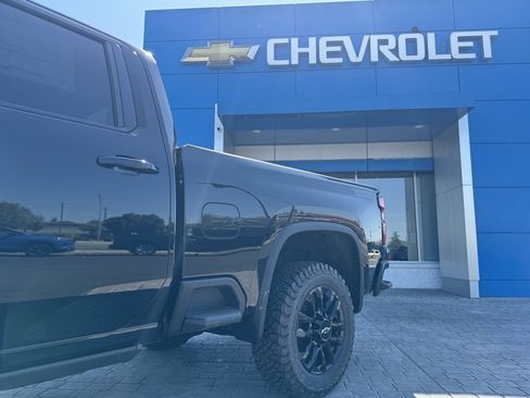 New 2025 Chevrolet Silverado 2500 LT w/ Trail Boss Package image 5