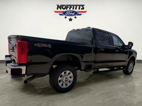 Used 2024 Ford F250 XLT AWD/4WD image 4