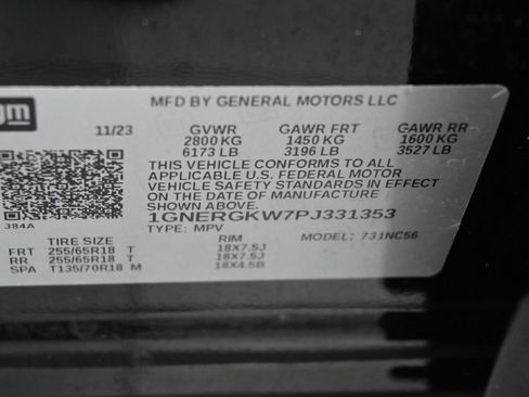 Used 2023 Chevrolet Traverse LT FWD image 19