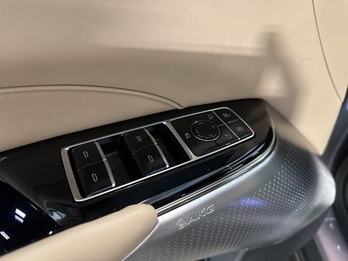 New 2024 Cadillac Lyriq Sport w/ Nappa Leather Package image 11