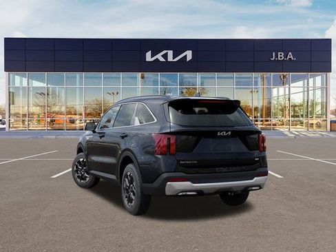 New 2026 Kia Sorento S image 4