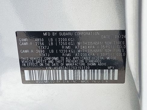 Used 2025 Subaru Outback Premium image 38