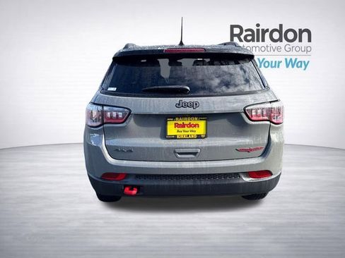 Used 2022 Jeep Compass Trailhawk image 8