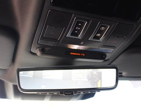 Used 2024 Land Rover Defender 130 Outbound image 31