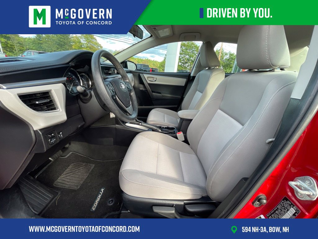 Used 2015 Toyota Corolla LE FWD image 11