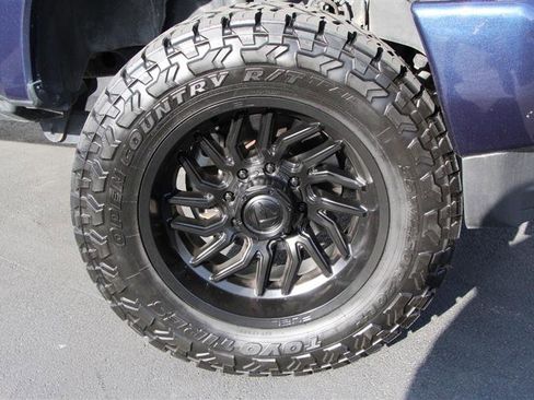 Used 2019 Ford F350 Platinum w/ Platinum Ultimate Package AWD/4WD image 42