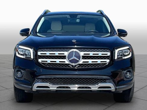 Used 2022 Mercedes-Benz GLB 250 image 4