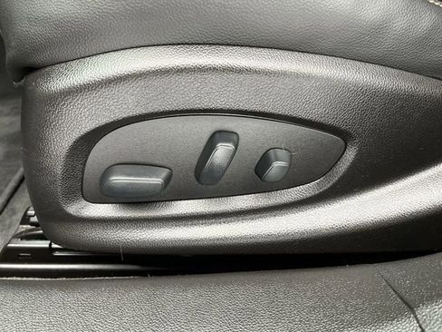 Used 2017 Chevrolet Impala LT w/ Leather Package image 16