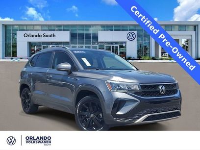 Certified 2022 Volkswagen Taos SE w/ Panoramic Sunroof Package