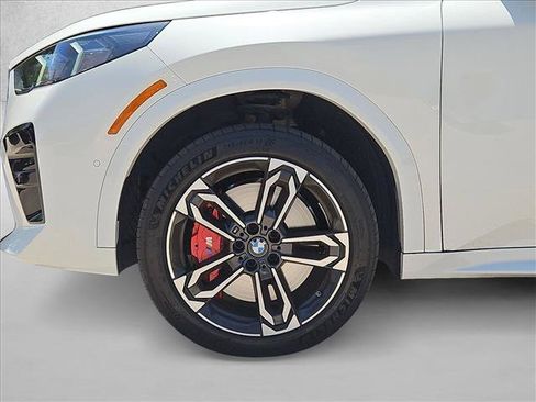 Used 2025 BMW X2 xDrive28i w/ Technology Package AWD/4WD image 21