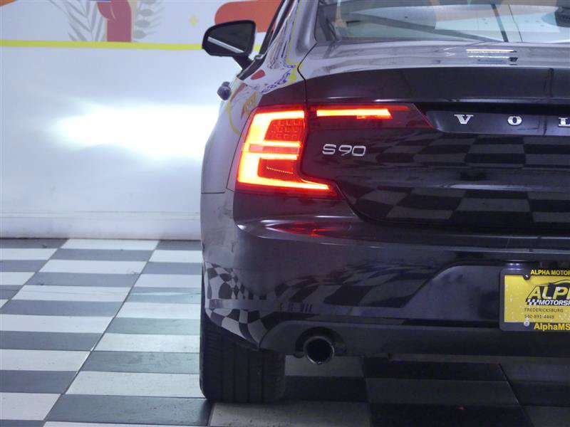 Used 2024 Volvo S60 B5 Plus w/ Climate Package AWD/4WD image 35