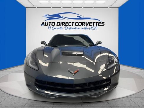 Used 2018 Chevrolet Corvette Stingray Coupe w/ Carbon Flash Badge Package RWD image 30