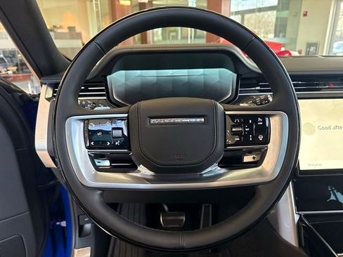 New 2025 Land Rover Range Rover Long Wheelbase SE AWD/4WD image 20