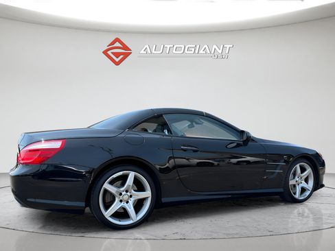 Used 2014 Mercedes-Benz SL 550 image 16
