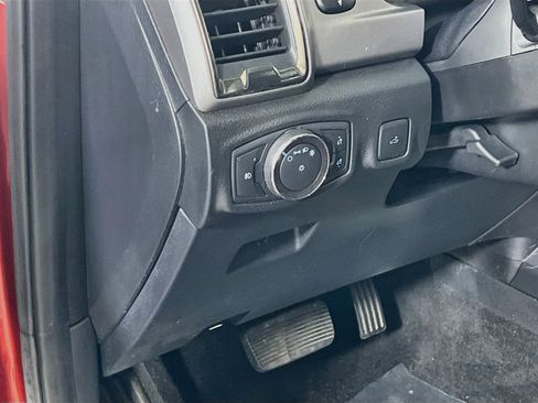 Used 2019 Ford Ranger XLT w/ Equipment Group 302A Luxury AWD/4WD image 10