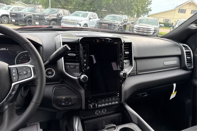 New 2026 RAM 3500 Big Horn AWD/4WD image 14