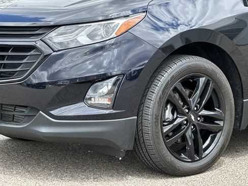 Used 2020 Chevrolet Equinox LT w/ Sport Edition FWD image 7