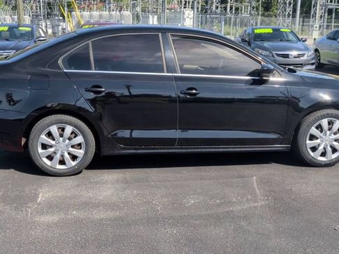 Used 2017 Volkswagen Jetta S FWD image 9