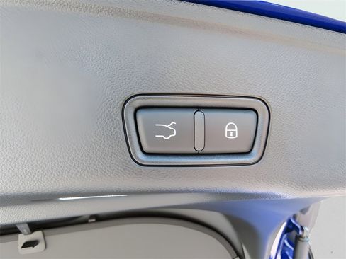 New 2024 Maserati Grecale GT image 24