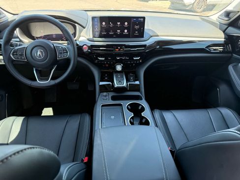 Used 2025 Acura MDX SH-AWD w/ Technology Package image 23