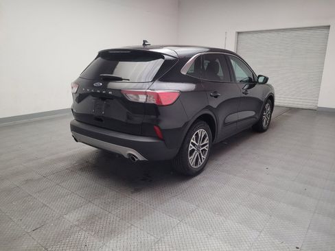 Used 2022 Ford Escape SEL image 9