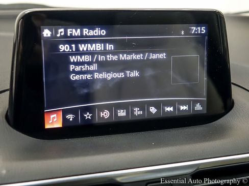 Used 2018 MAZDA MAZDA3 Grand Touring image 17