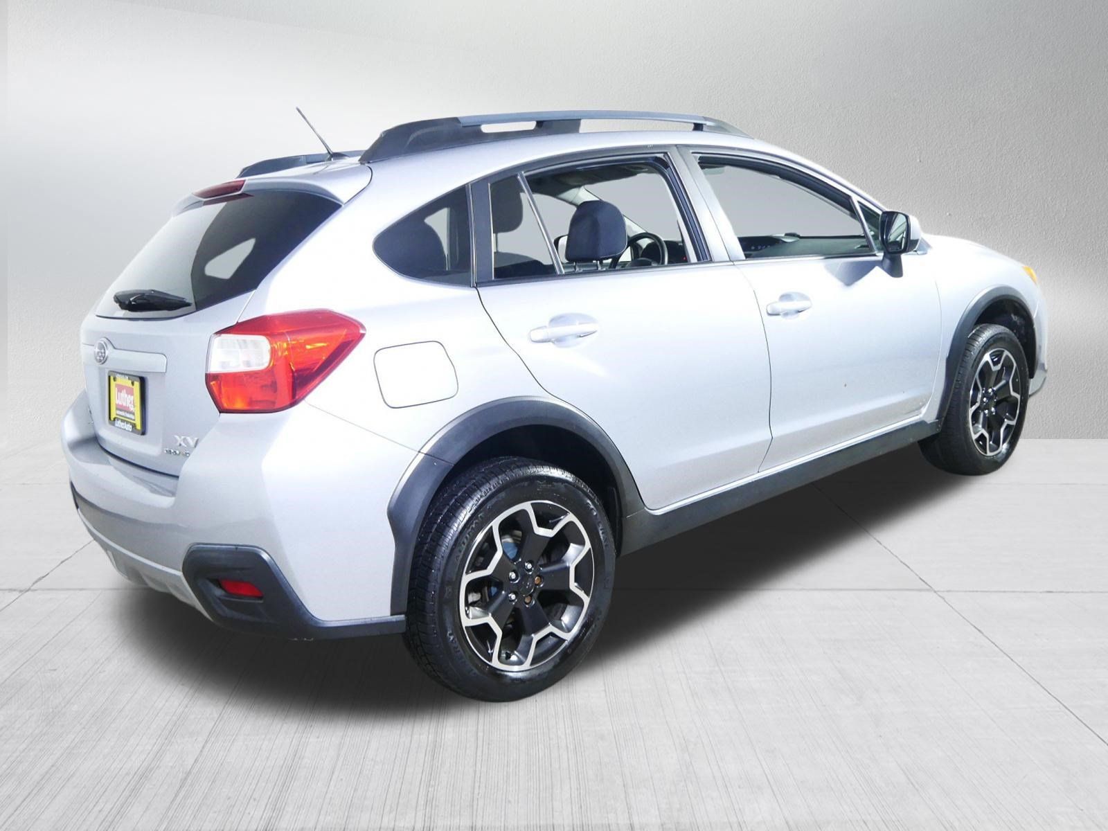 Used 2014 Subaru Crosstrek 2.0i Premium AWD/4WD image 7