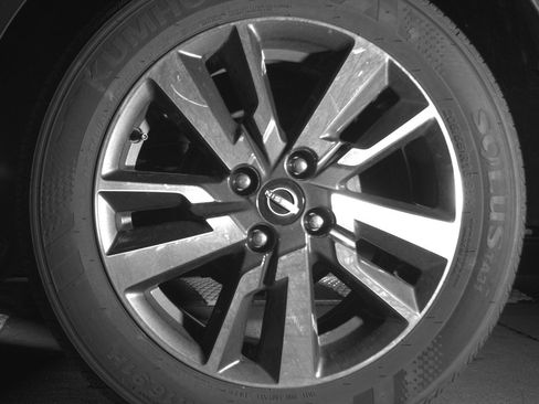 Used 2025 Nissan Versa SV image 14