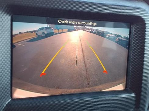 Used 2021 Jeep Wrangler Sport image 18