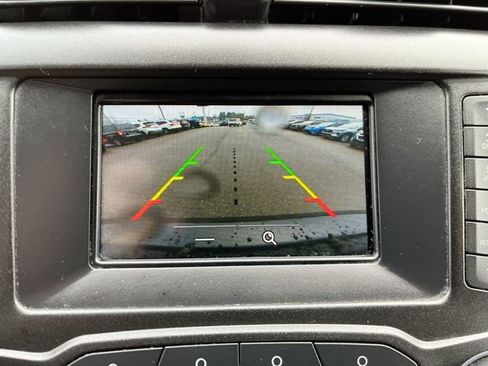 Used 2017 Ford Fusion SE image 23