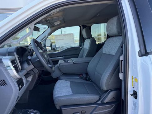 New 2026 Ford F250 XLT image 10