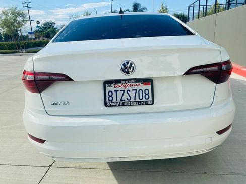 Used 2021 Volkswagen Jetta S w/ Driver Assistance Package FWD image 5