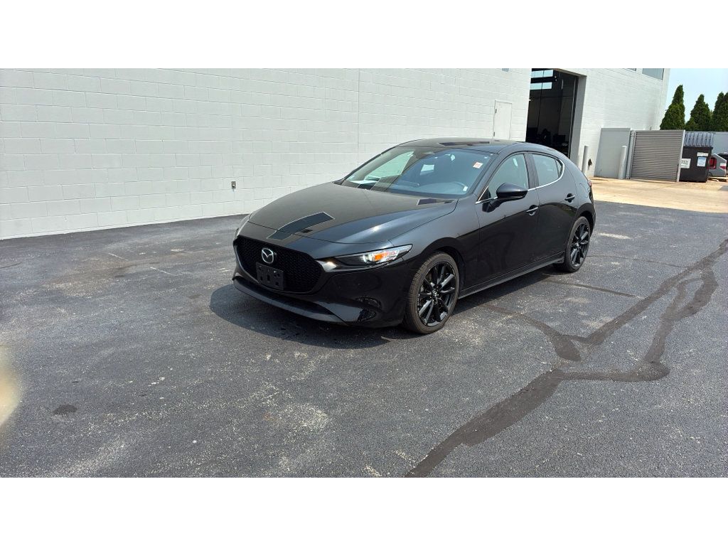 Used 2024 MAZDA MAZDA3 s FWD image 3