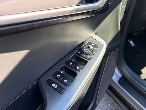 Certified 2023 Kia EV6 Wind AWD/4WD image 14