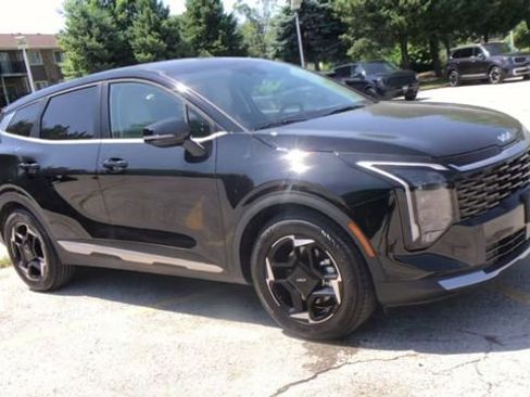 New 2026 Kia Sportage EX image 4