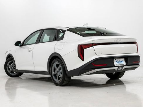 Certified 2025 Kia K4 LXS image 29