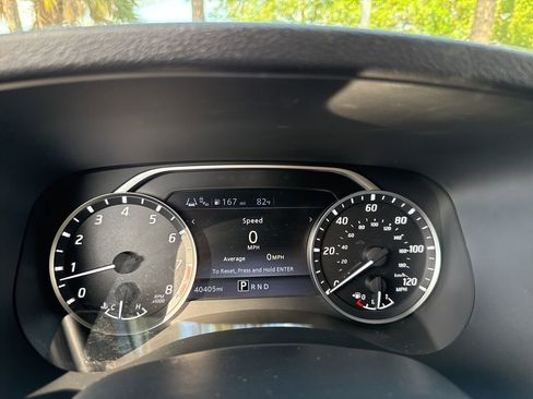 Used 2023 Nissan Frontier SV w/ Midnight Edition Package image 28