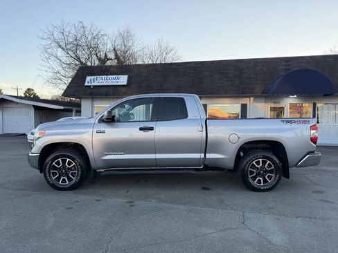 Used 2015 Toyota Tundra SR5 image 5