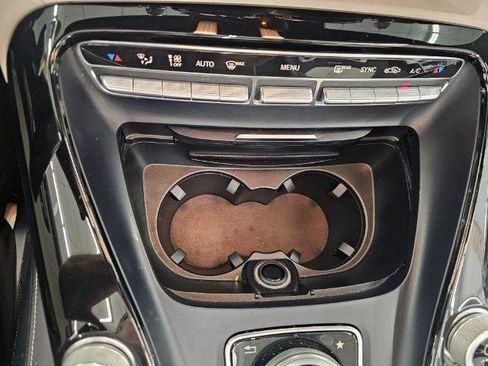 Used 2018 Mercedes-Benz AMG GT Roadster image 24