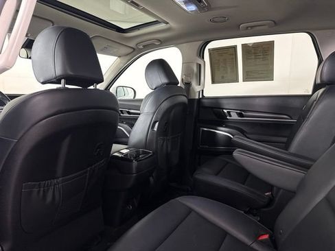Used 2024 Kia Telluride S w/ S Sunroof Package FWD image 31