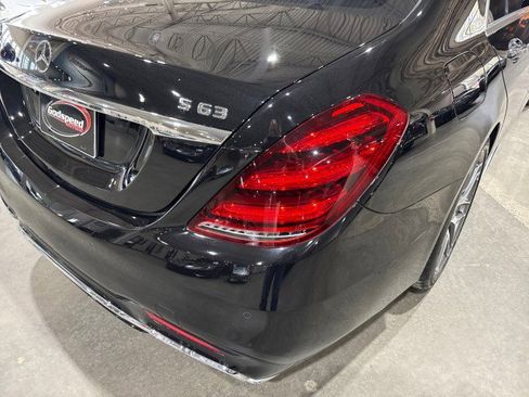 Used 2018 Mercedes-Benz S 63 AMG S 4MATIC Sedan image 46