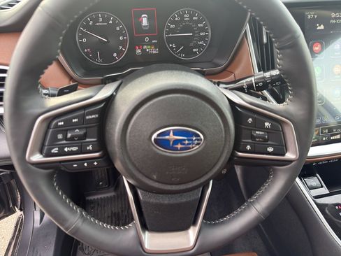 Used 2025 Subaru Outback Touring image 17