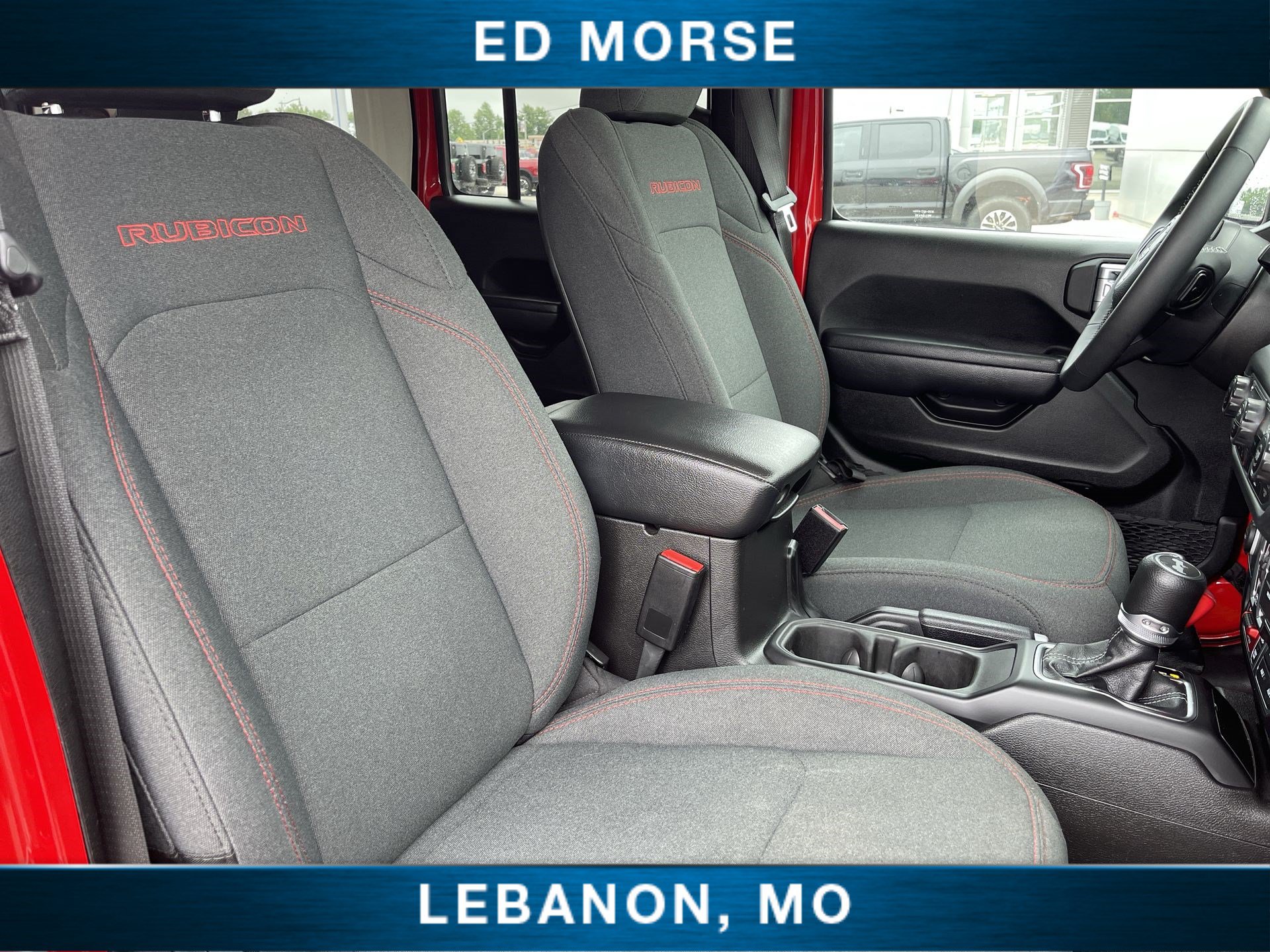 Used 2025 Jeep Wrangler Unlimited Rubicon AWD/4WD image 26