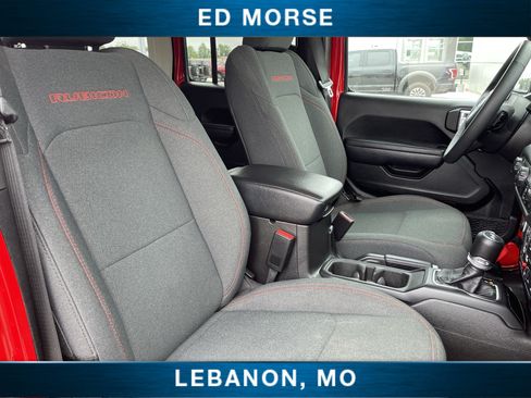 Used 2025 Jeep Wrangler Unlimited Rubicon AWD/4WD image 26