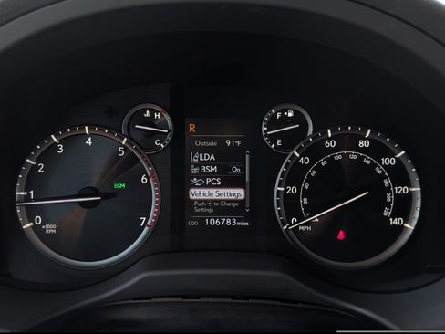 Used 2021 Lexus GX 460 w/ Accessory Package AWD/4WD image 31
